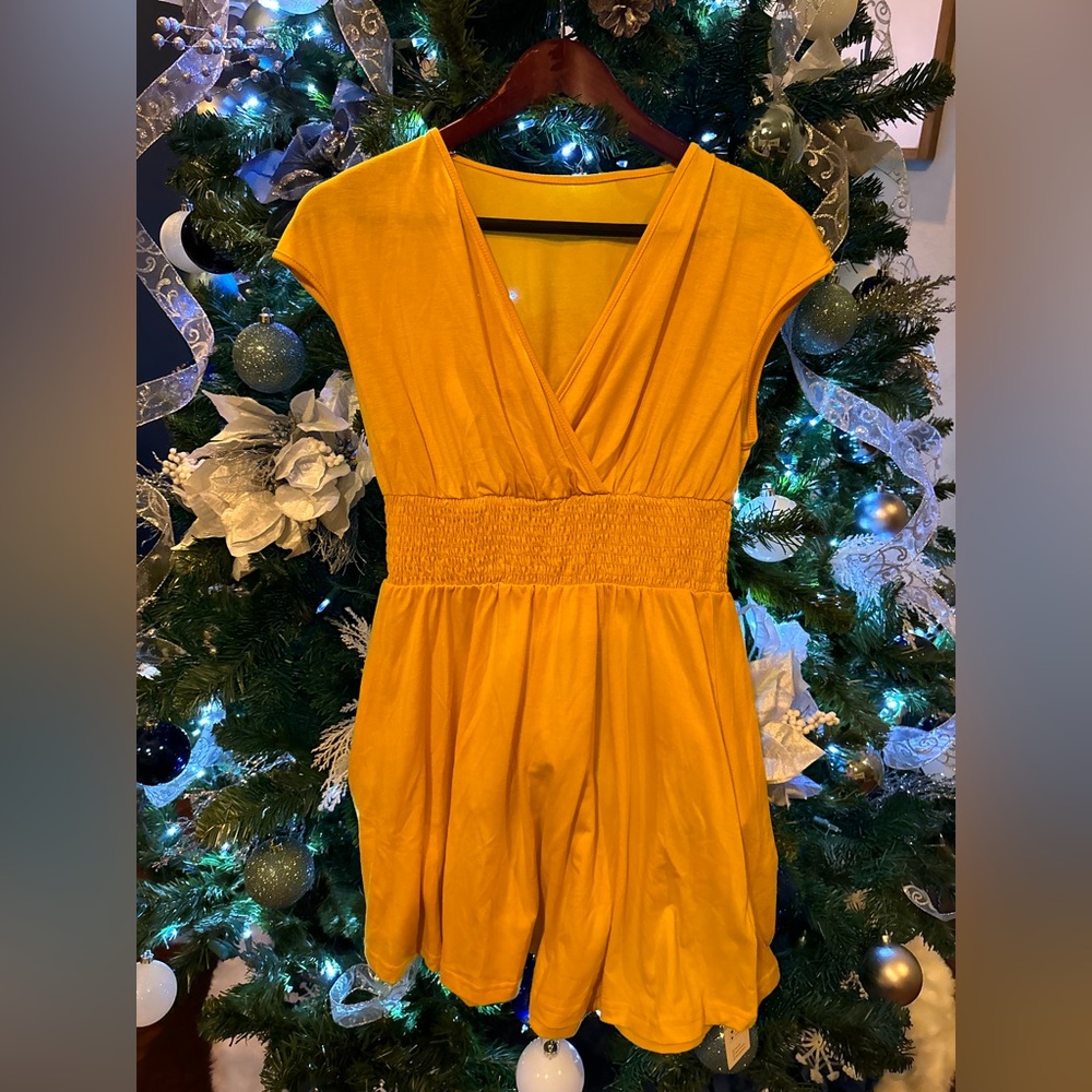 NWT Cupshe sundress - small